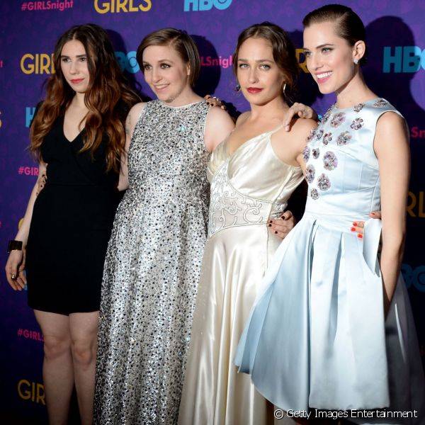Zosia Mamet, Lena Dunham, Jemima Kirke e Allison Williams juntas, na estréia da terceira temporada de 